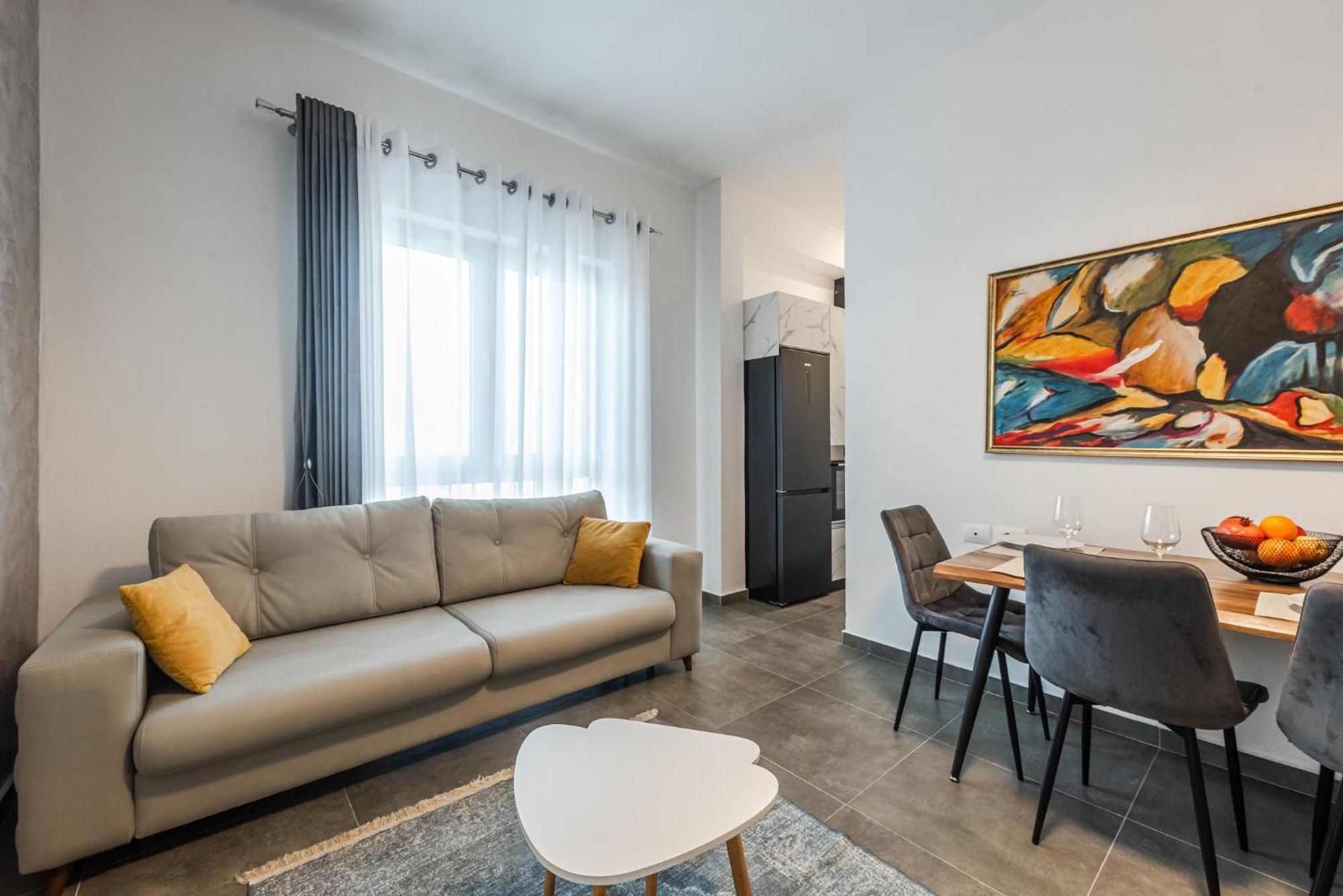 Royal Hill Apartments By Ps ดูร์เรส ภายนอก รูปภาพ