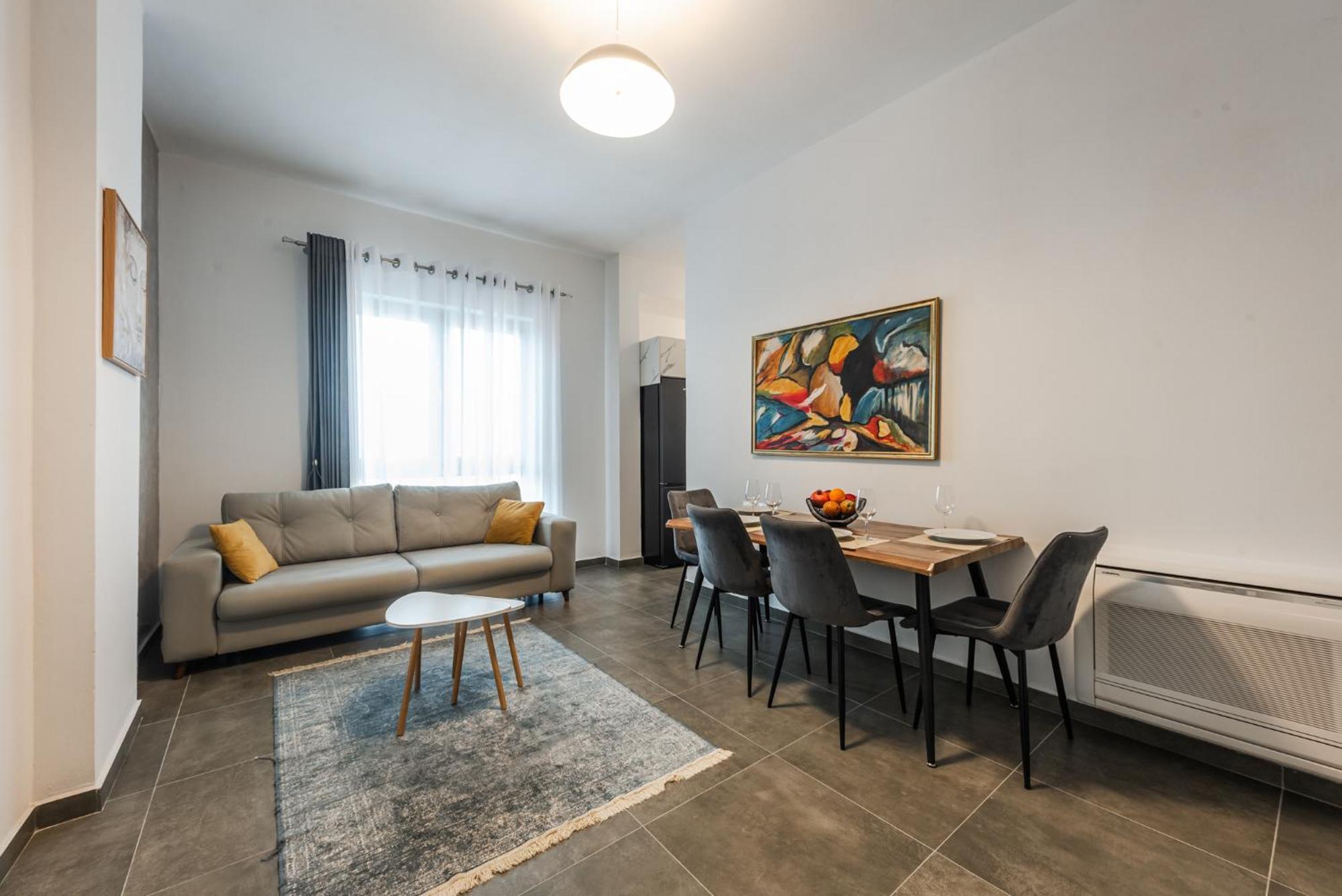 Royal Hill Apartments By Ps ดูร์เรส ภายนอก รูปภาพ